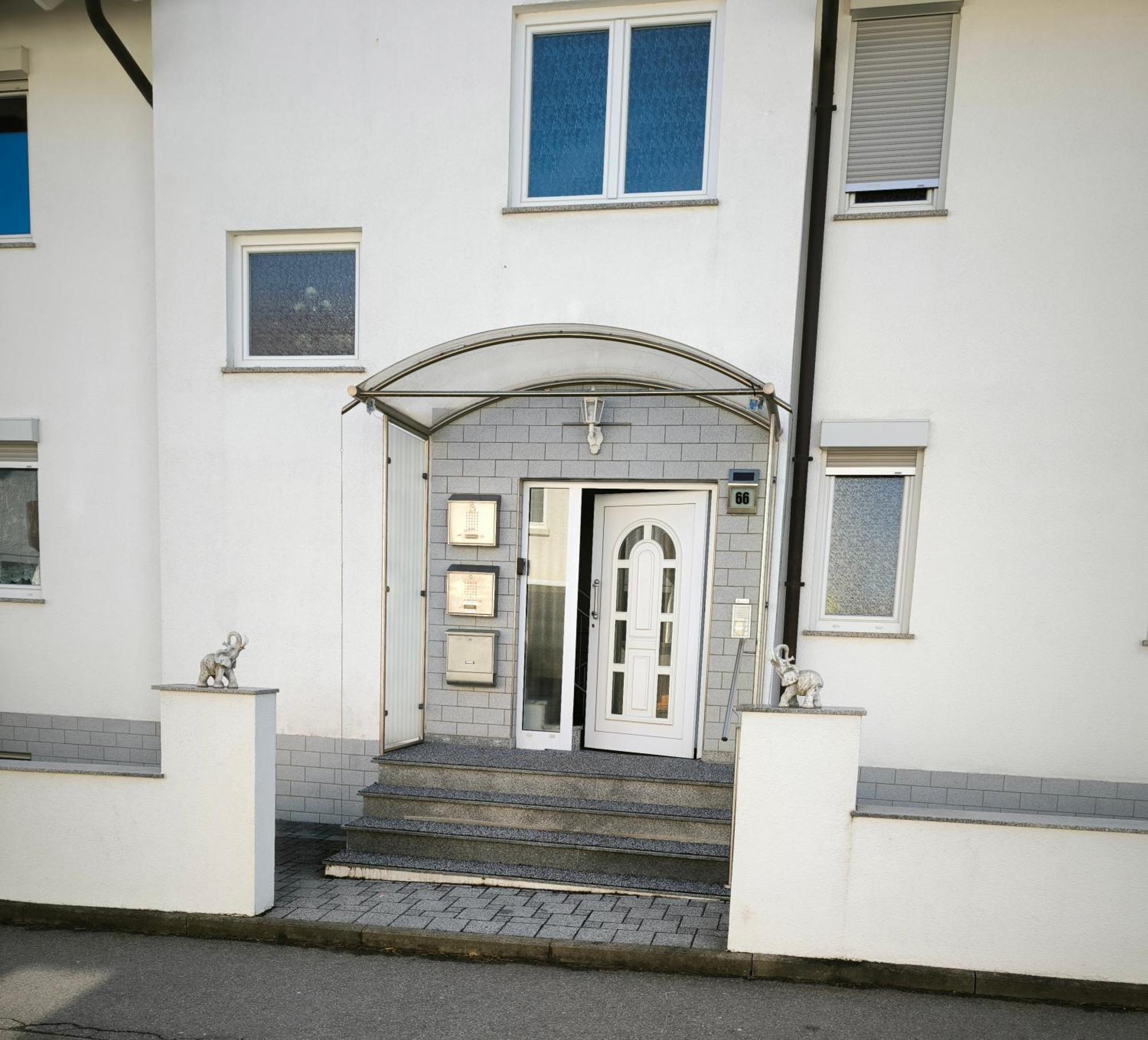 Schlafzimmer 1 Mit Top Aussicht Ueber Weilstetten Balingen Exterior photo